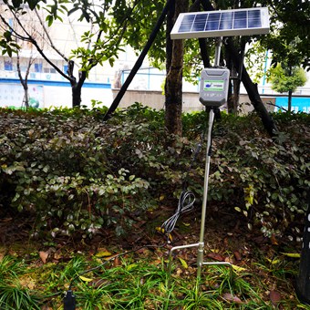 在線田間環(huán)境監(jiān)測(cè)儀.jpg 在線田間環(huán)境監(jiān)測(cè)儀.jpg